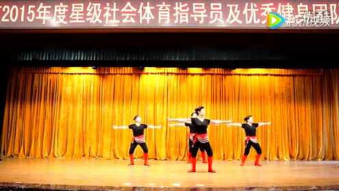 舞動(dòng)時(shí)代的健身操視頻，健康旋律的新篇章